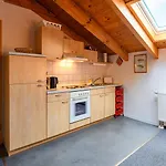 Haus Seewind Warnemuende Daire