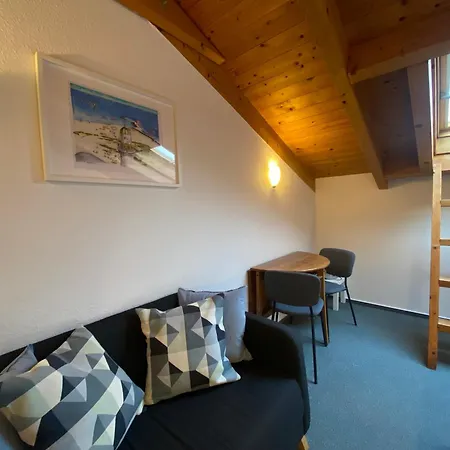 Haus Seewind Warnemuende *