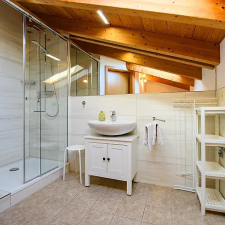 Haus Seewind Warnemuende Апартаменты Росток